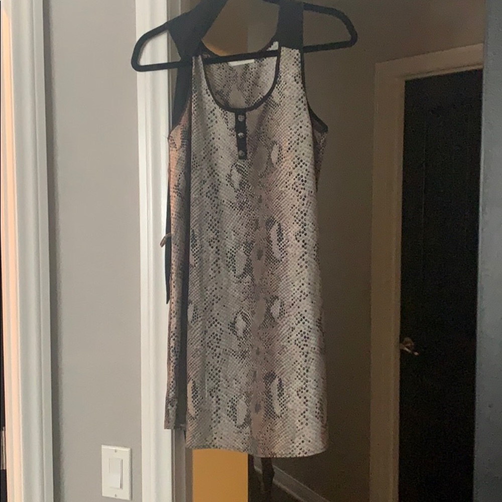 Tunic top size medium snake print